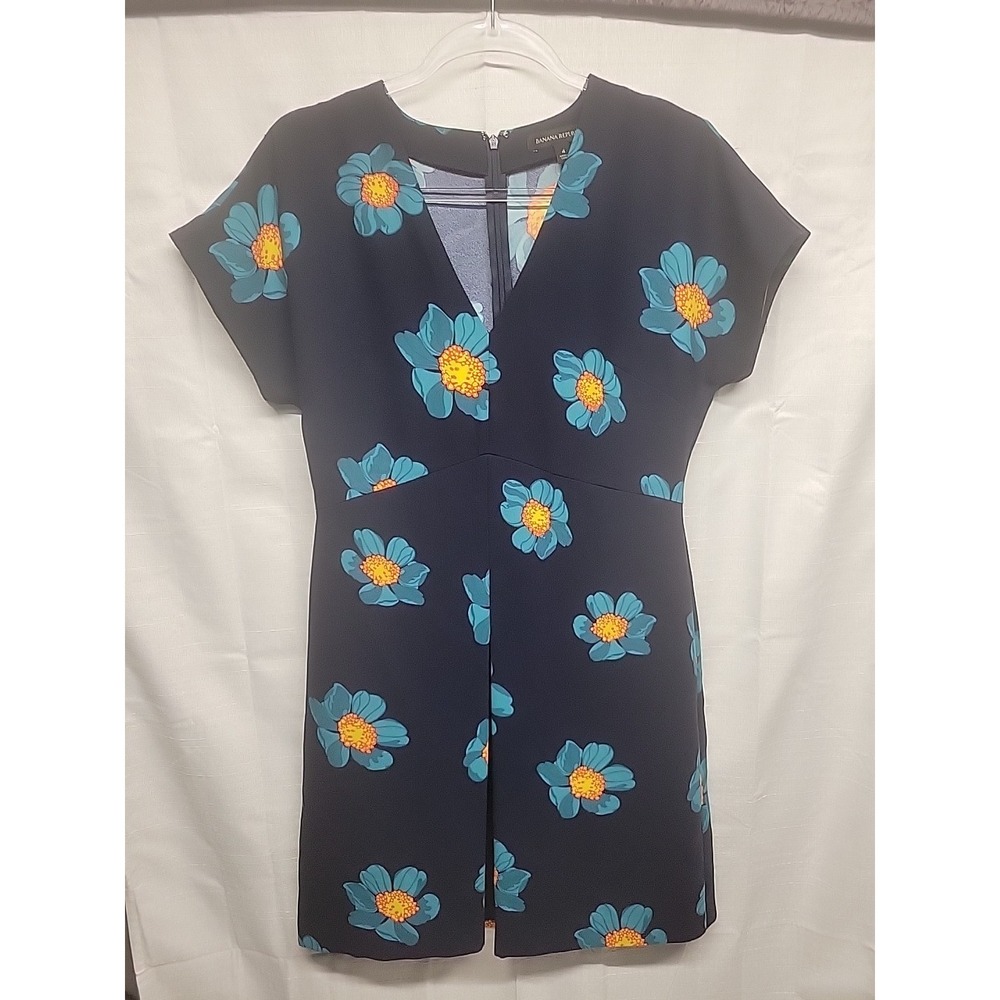 Banana Republic Blue Floral Cap-Sleeve Navy Inverted Pleat Dress Size 4 EUC